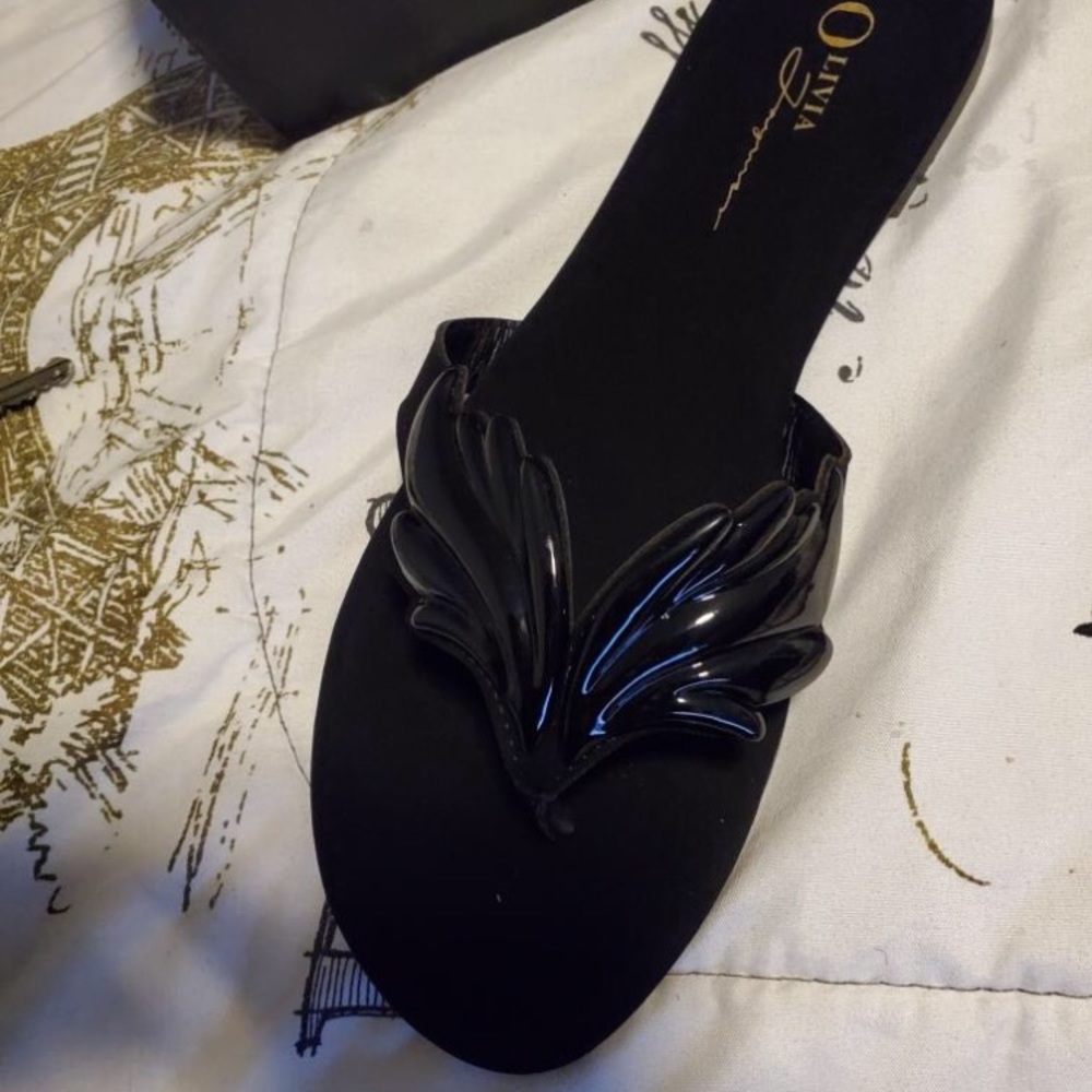 Black sandals